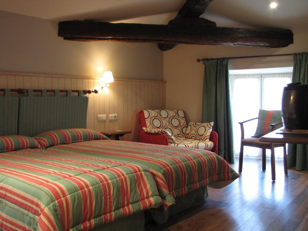 Hostal Beti-Jai Aoiz ห้อง รูปภาพ